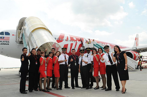 Air Asia - Posádka prvního letu