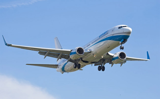 Enter Air - Boeing 737-800