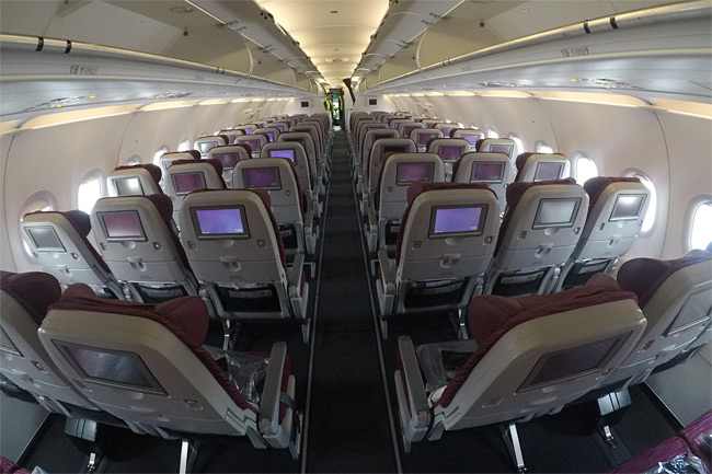 Qatar Airways - Airbus A320 - Economy Class
