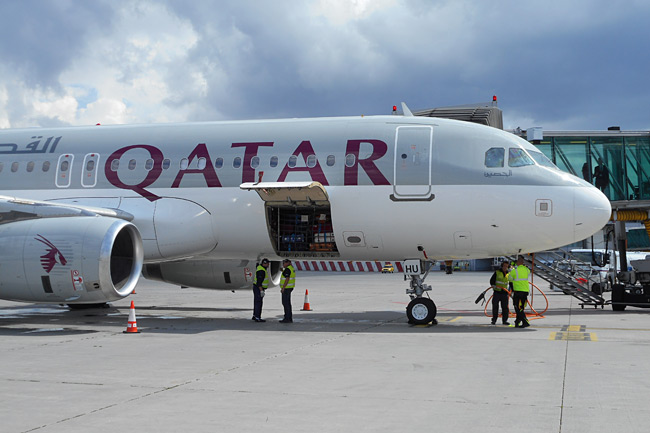 Qatar Airways - Airbus A320 - První let do Prahy