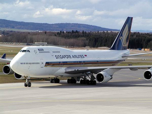 Singapore Airlines - Boeing 747-400
