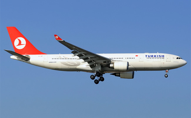Turkish Airlines - Airbus A330-200 - TC-JNF