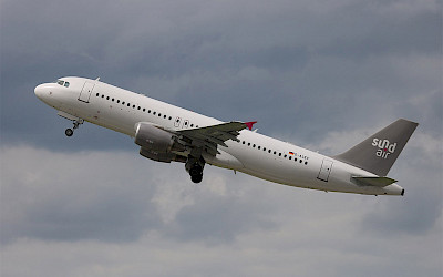 Airbus A320 společnosti Sundair (foto: Marvin Mutz/Wikimedia Commons - CC BY-SA 2.0)