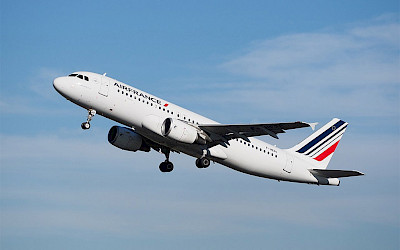Air France - Airbus A320 (foto: Alf van Beem/Wikimedia Commons - Public Domain)