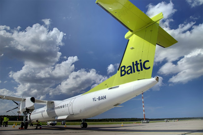 Air Baltic - Bombardier Dash 8 Q400