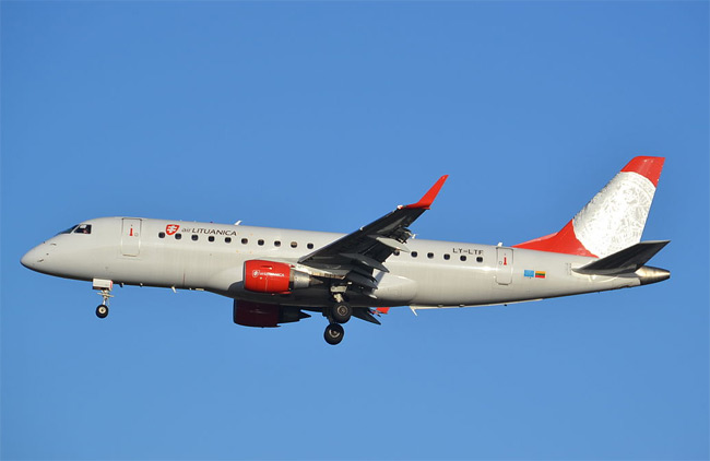 Air Lituanica - Embraer 175