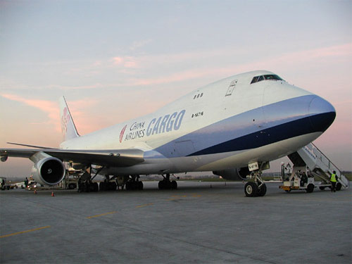 china_airlines_747f_02.jpg