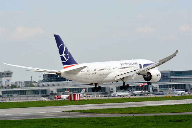 LOT Polish Airlines - Boeing 787