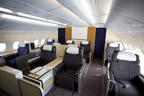 Lufthansa - Airbus A380 - první třída