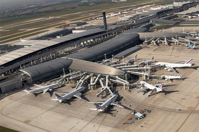 Paříž - Charles de Gaulle - terminal 2F