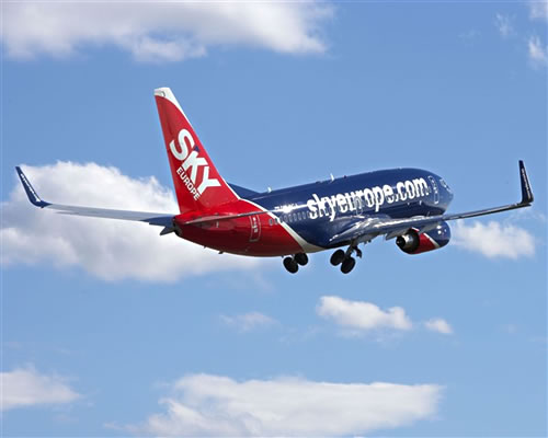 SkyEurope Airlines - Boeing 737-700 SkyEurope Airlines - Boeing 737-700