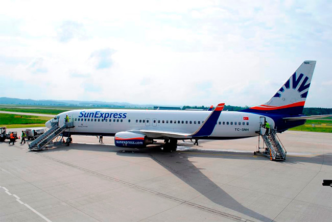 SunExpress - Boeing 737-800 - Memmingen