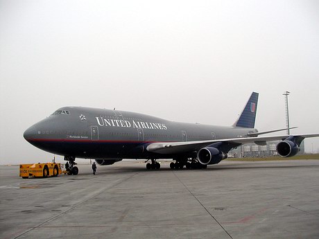 United Airlines - Boeing 747-400