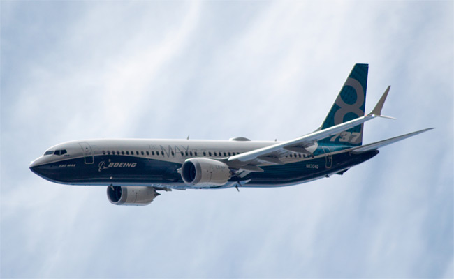 Boeing 737 MAX 8