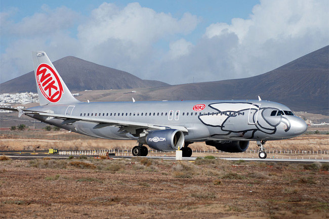 Niki - Airbus A320 - Tenerife