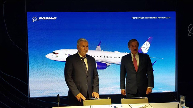 Belavia - podpis pronájmu Boeing 737 MAX 8