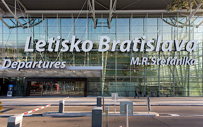 Odletová hala mezinárodního letiště v Bratislavě (foto: Letisko M. R. Štefánika)