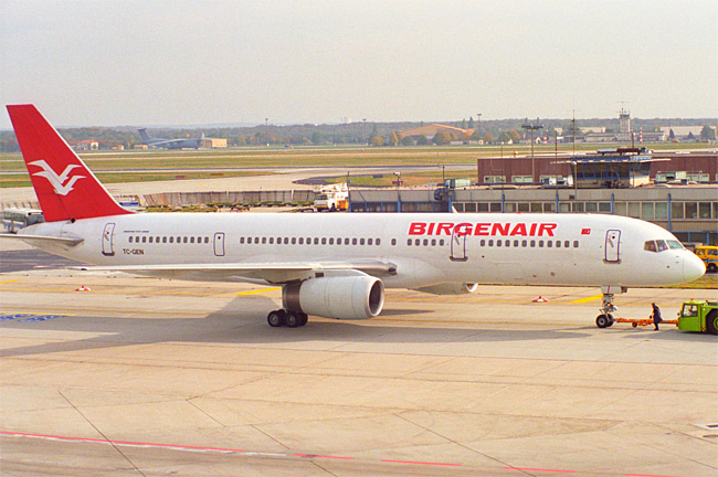Birgenair - Boeing 757