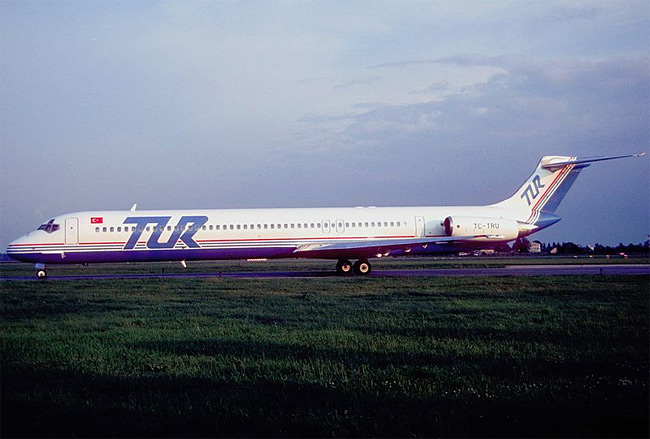 TUR European Airways - MD-83