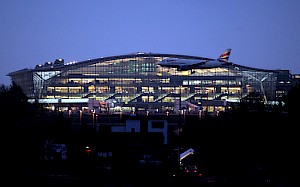 Nový terminál, který má kapacitu 30 mil. cestujících ročně, bude exkluzivně sloužit potřebám British Airways. - Autor: British Airways