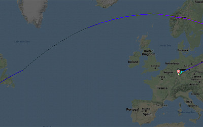 Trasa dnešního letu UA48 společnosti United Airlines z New Yorku do Bombaje (zdroj: Flightradar24)