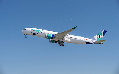 První Airbus A350 v barvách Evelop Airlines (foto: Airbus SAS)