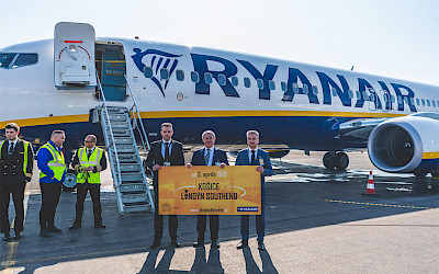 Uvítání prvního letu Ryanair na letišti v Košicích (foto: Letisko Košice)