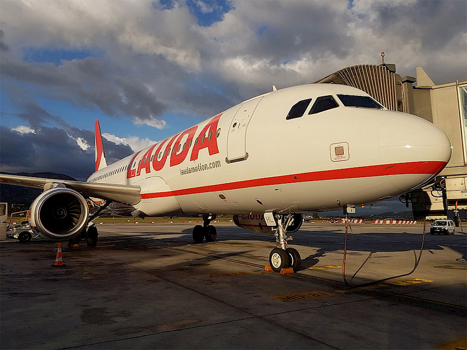 Laudamotion - Airbus A320 (foto: Raffindiair/Wikimedia Commons - CC BY-SA 4.0)