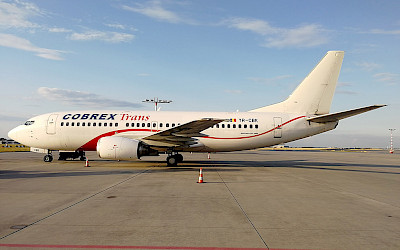 Cobrex Trans - Boeing 737-300 (foto: Centaureax)