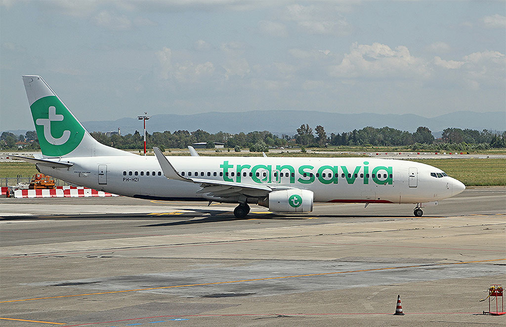 Boeing 737-800 společnosti Transavia (foto: Rob Hodgkins/Wikimedia Commons - CC BY-SA 2.0)