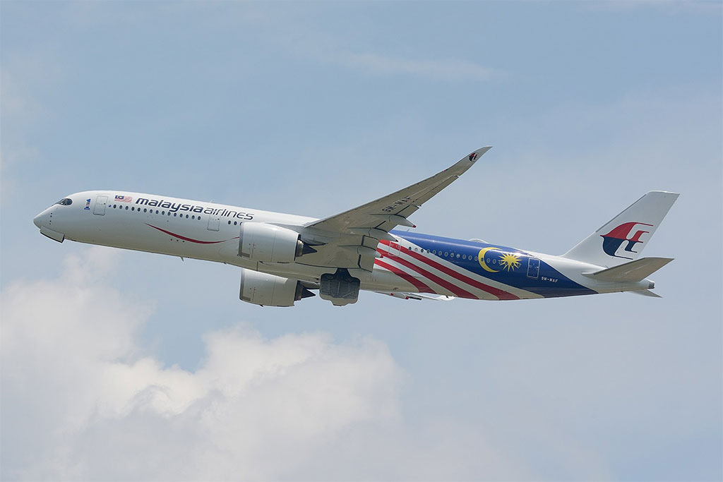 V současnosti mají Malaysia Airlines ve své flotile šest letadel Airbus A350-900 (foto: Masakatsu Ukon/Wikimedia Commons - CC BY-SA 2.0)